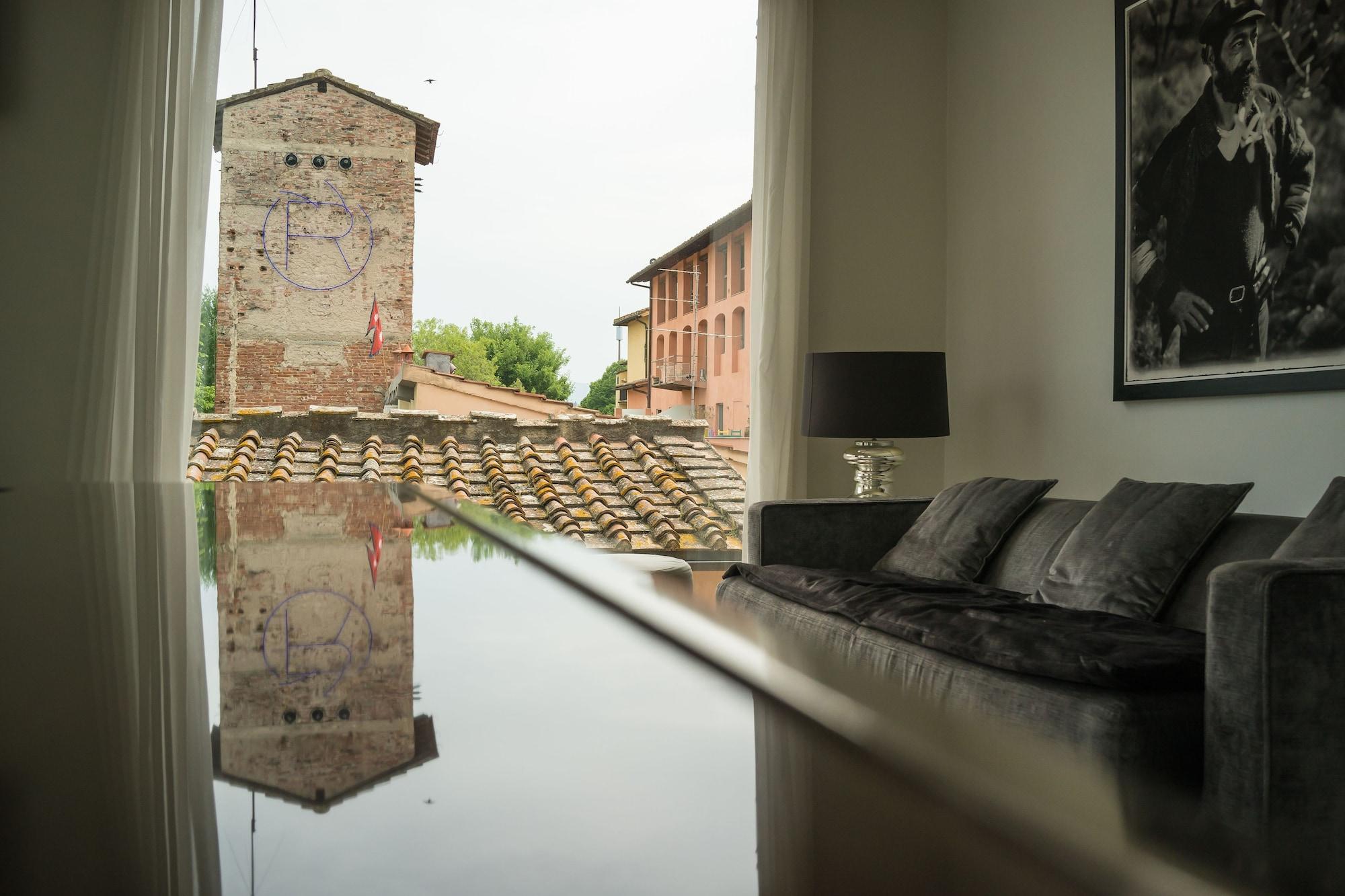 Riva Lofts 4* Florence