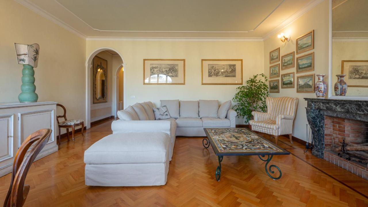 Ponte Vecchio 3 Bedroom Appartamento Firenze