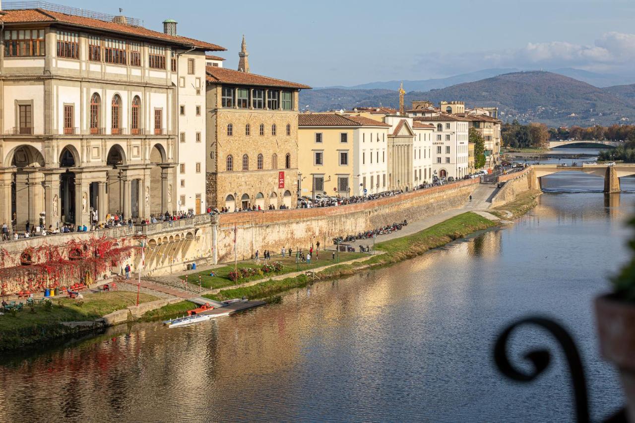 Ponte Vecchio 3 Bedroom Appartamento