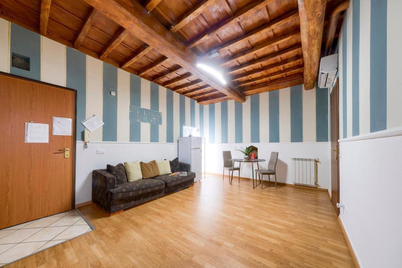 Boutique Santa Maria Novella 3*