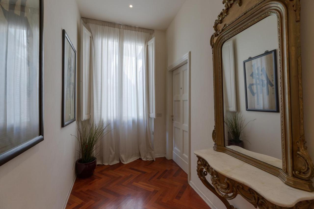 Seta Spacious Next To The Duomo * Firenze
