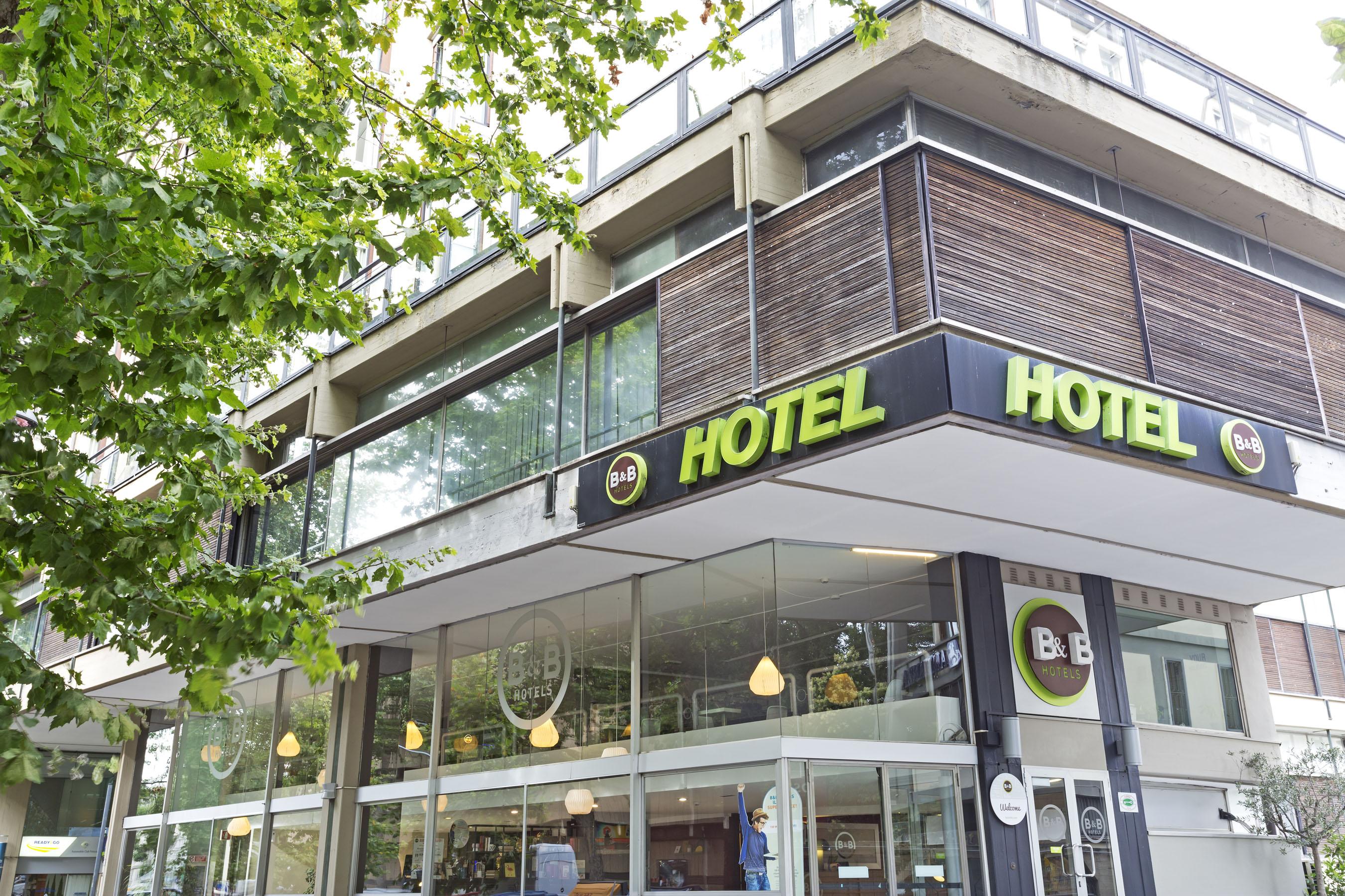 Center Hotel