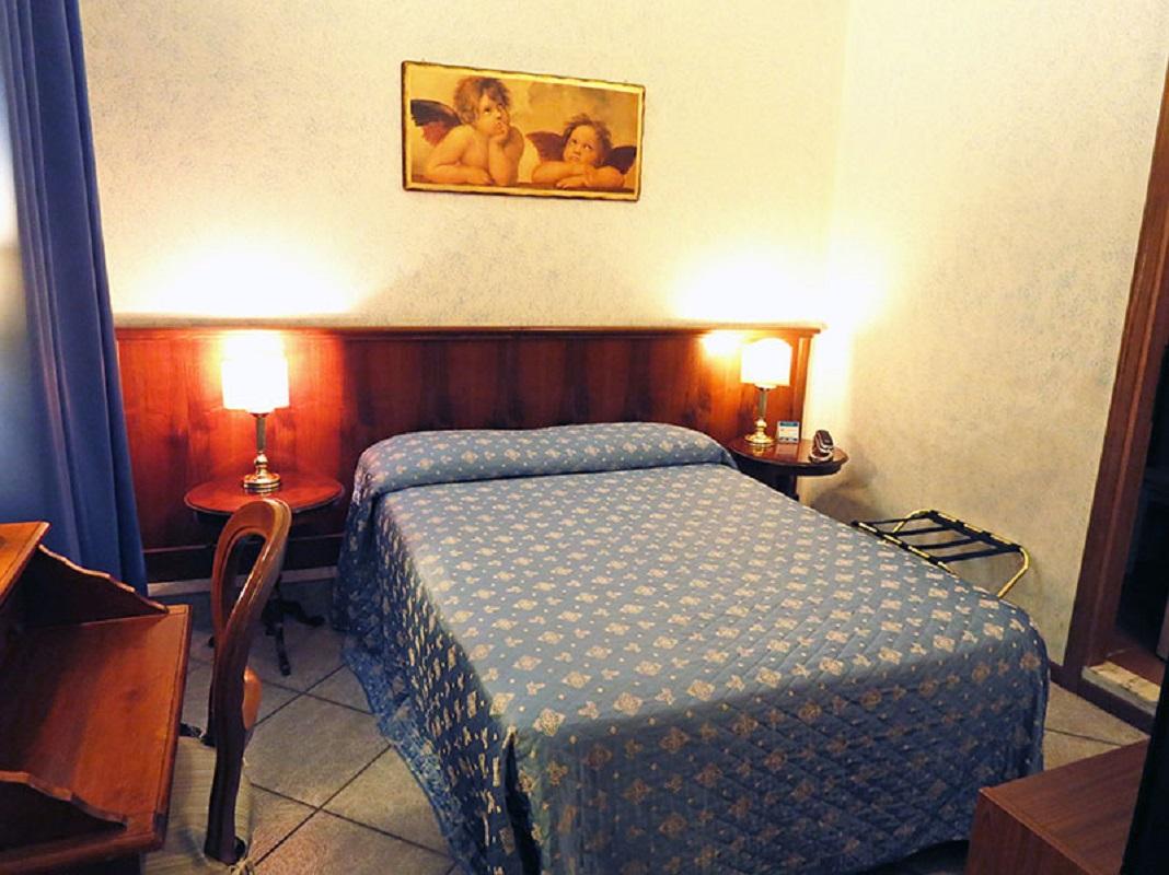 Goldoni 3*