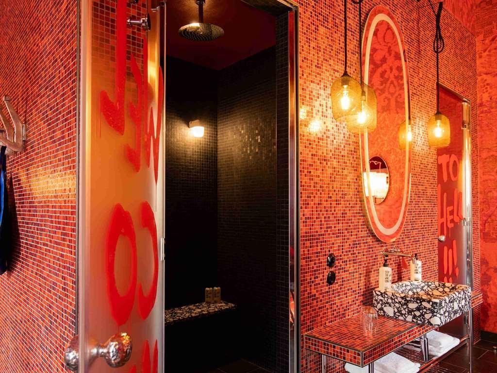 25hours Piazza San Paolino Hotel 4*