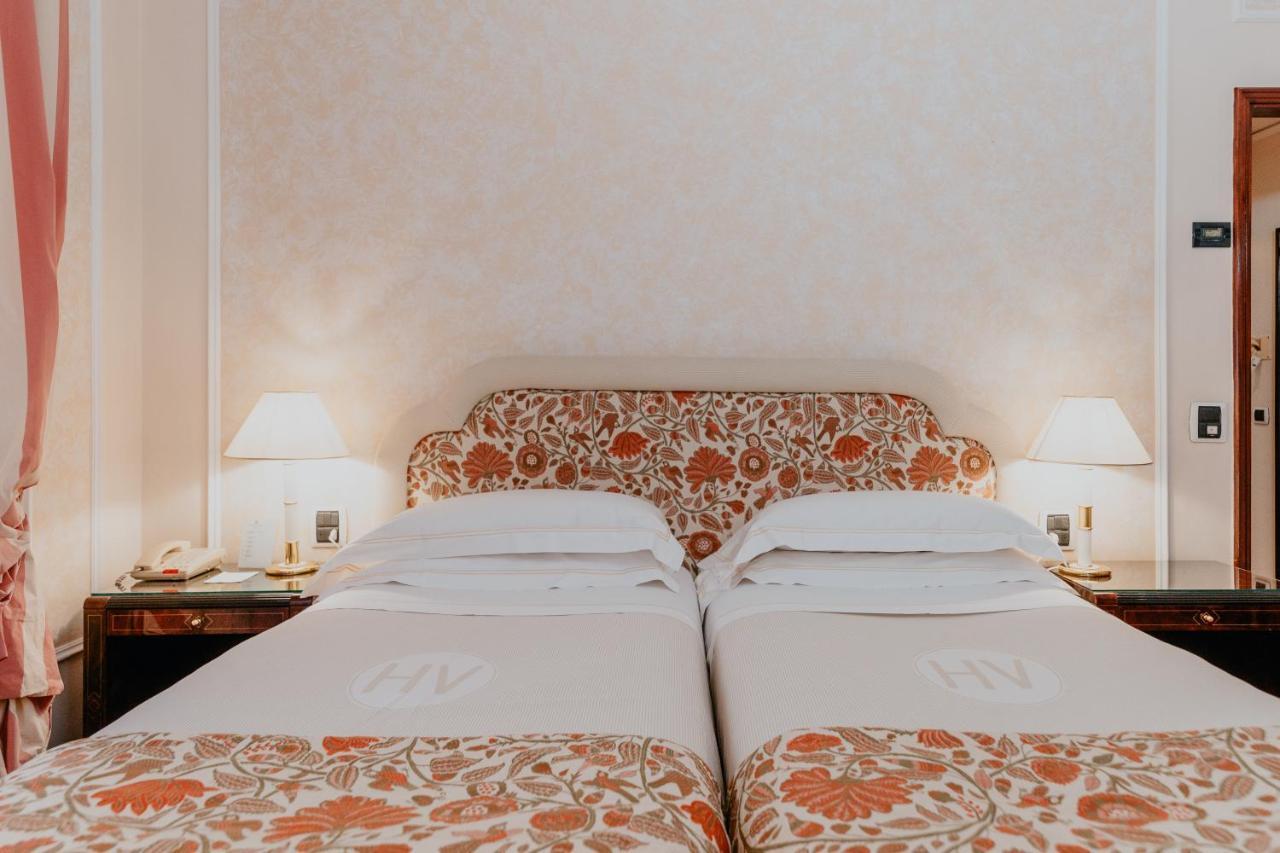 De La Hotel 4*
