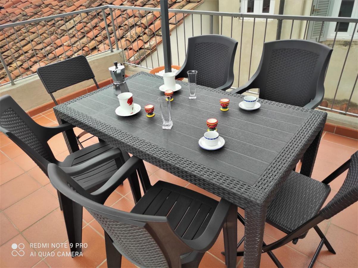 Appartamento Attico Rucellai Con Terrazza Super Vista Firenze