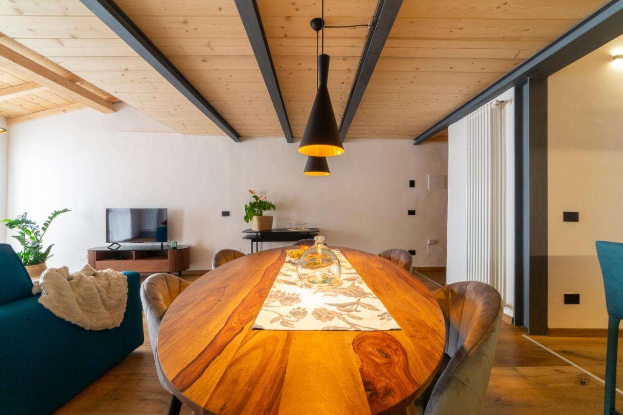 Industrial Design Loft With Outdoor Living Terrace Leilighet *