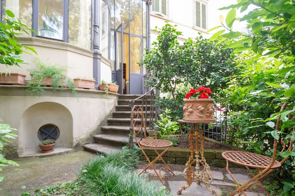 Appartement Liberty Veranda W/ Pvt Parking & Garden. Tram Stop Florence