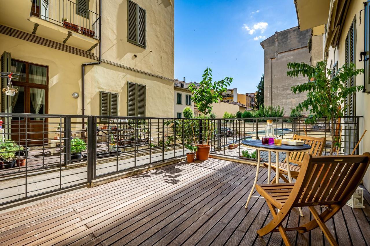 Luxury In The Heart Of Out Of Ztl Apartamento
