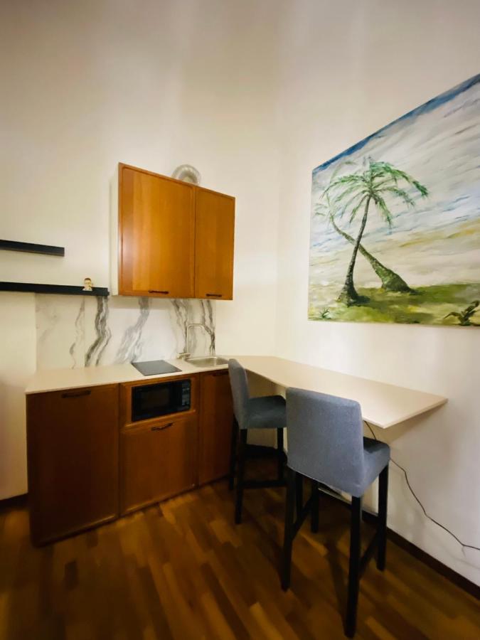 Casa de hóspedes Poggi 18 *