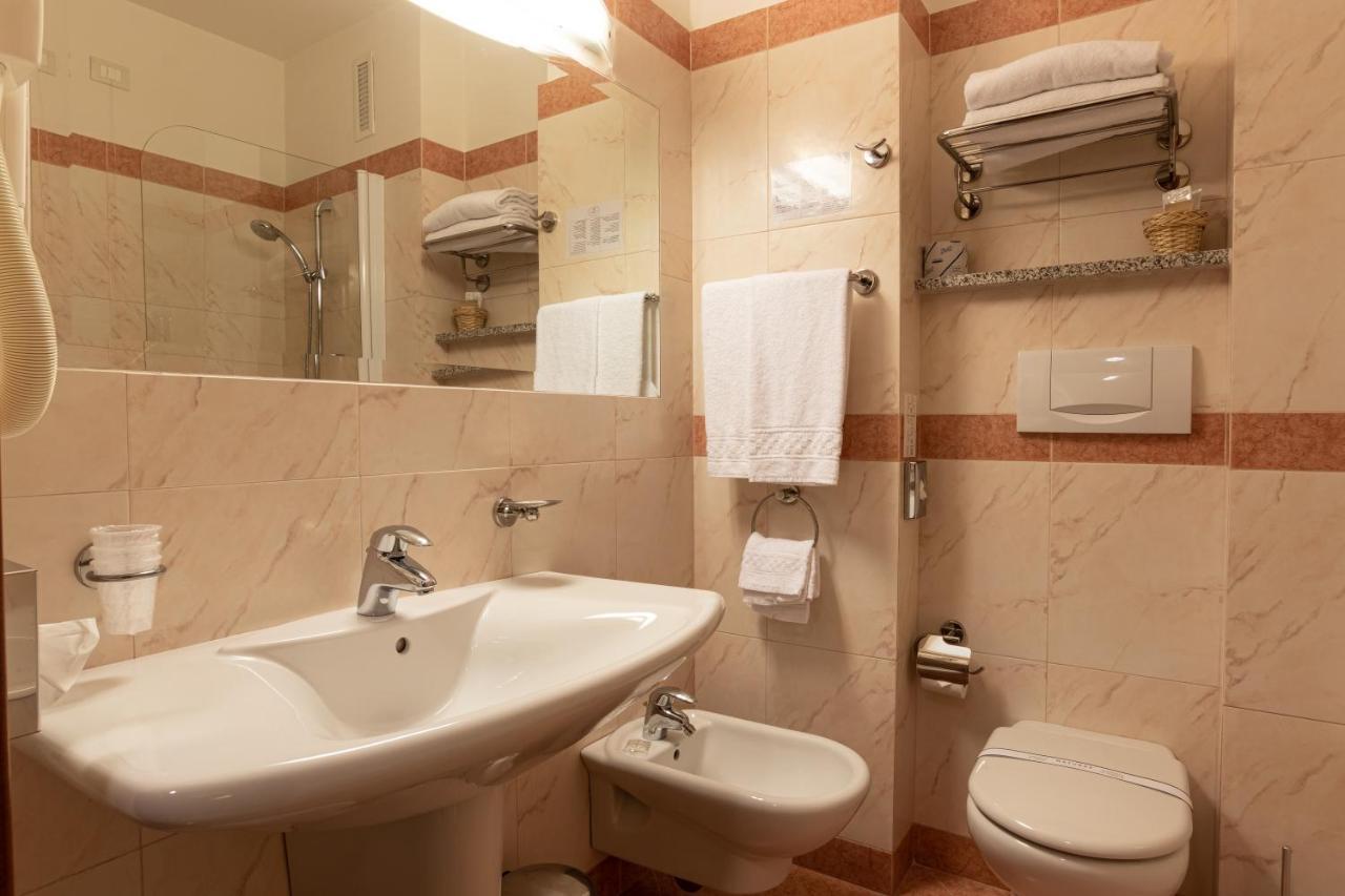 Hotell Nilhotel 4*
