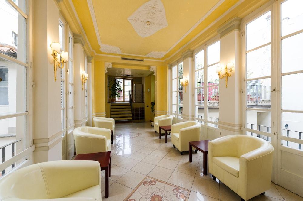 California Hotel Florence