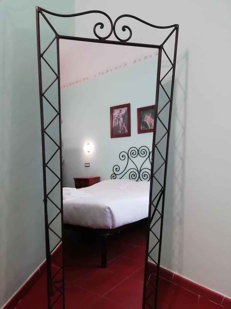 Hotell Genesi