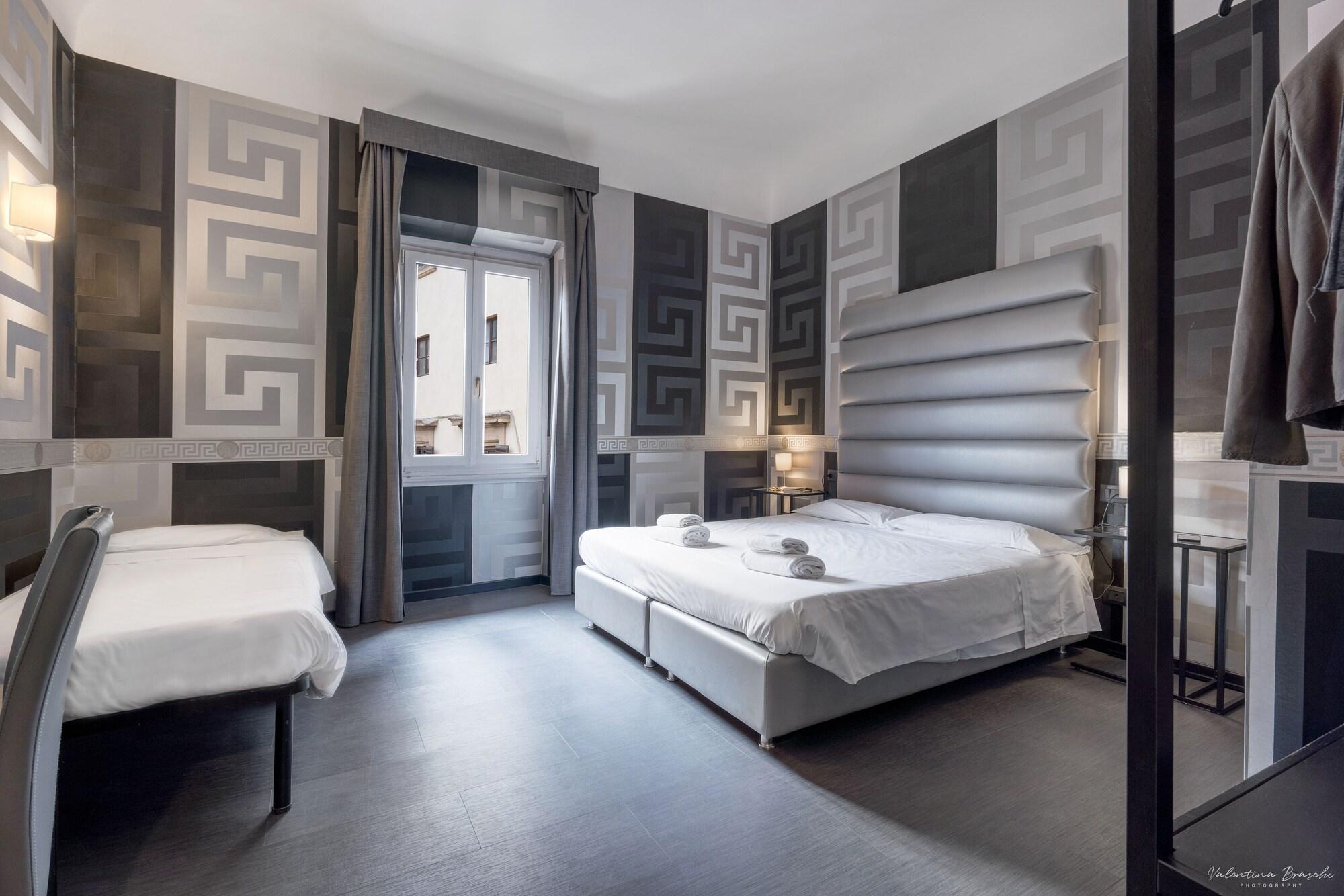 Hotel Spagna 2*