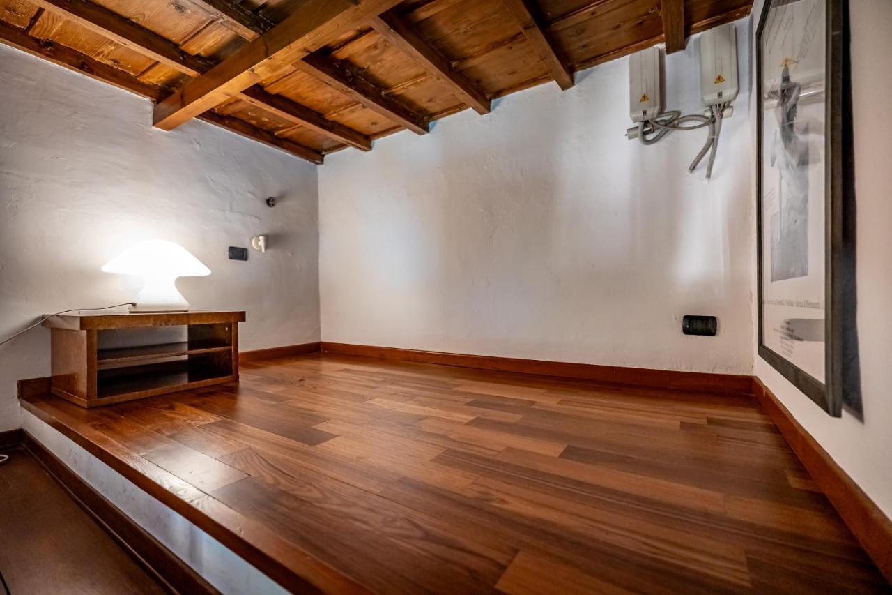 Apartamento Yid Laura Florença