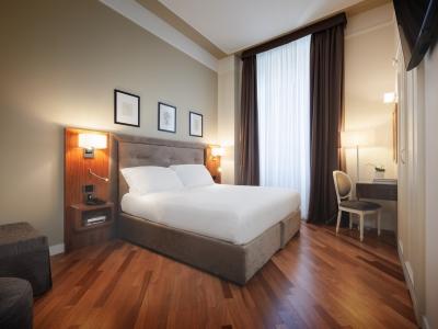 Hotel Embassy 4*