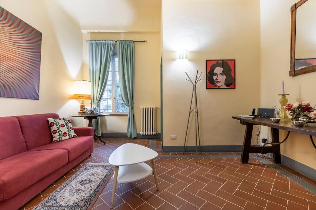 Ginny's House- Borgo La Croce Luxury Leilighet *