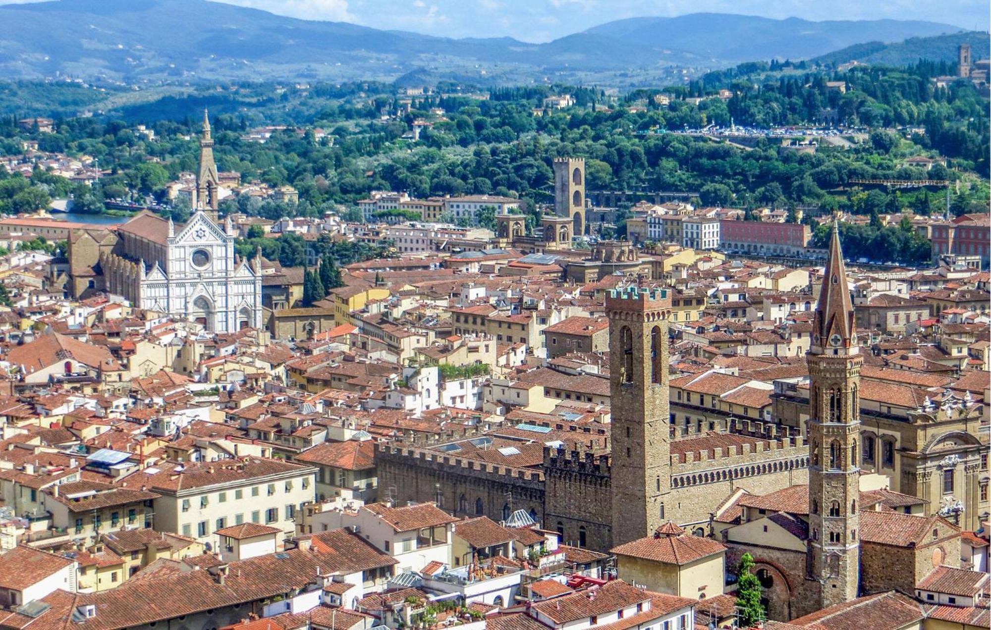 2 Bedroom Beautiful In Appartamento Firenze