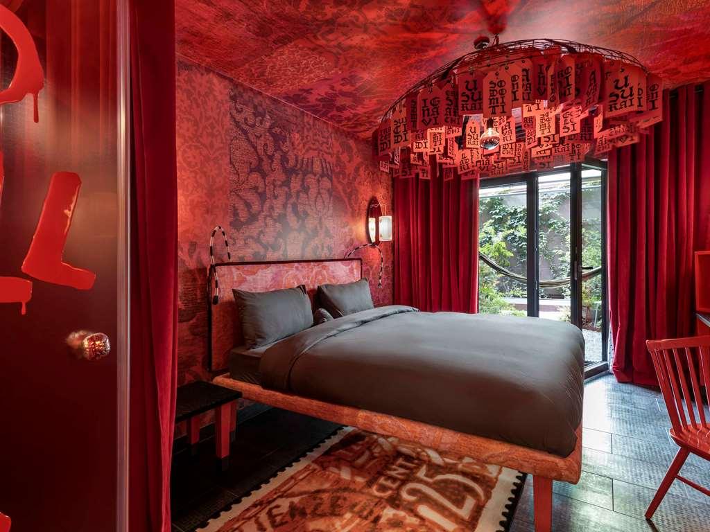 Hotel 25hours Piazza San Paolino