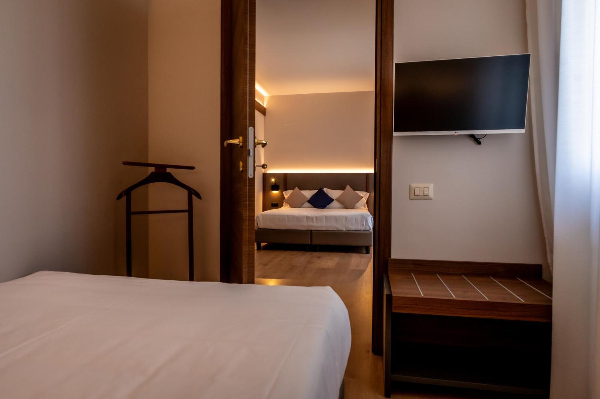 Porta Al Prato Aparthotel Florence