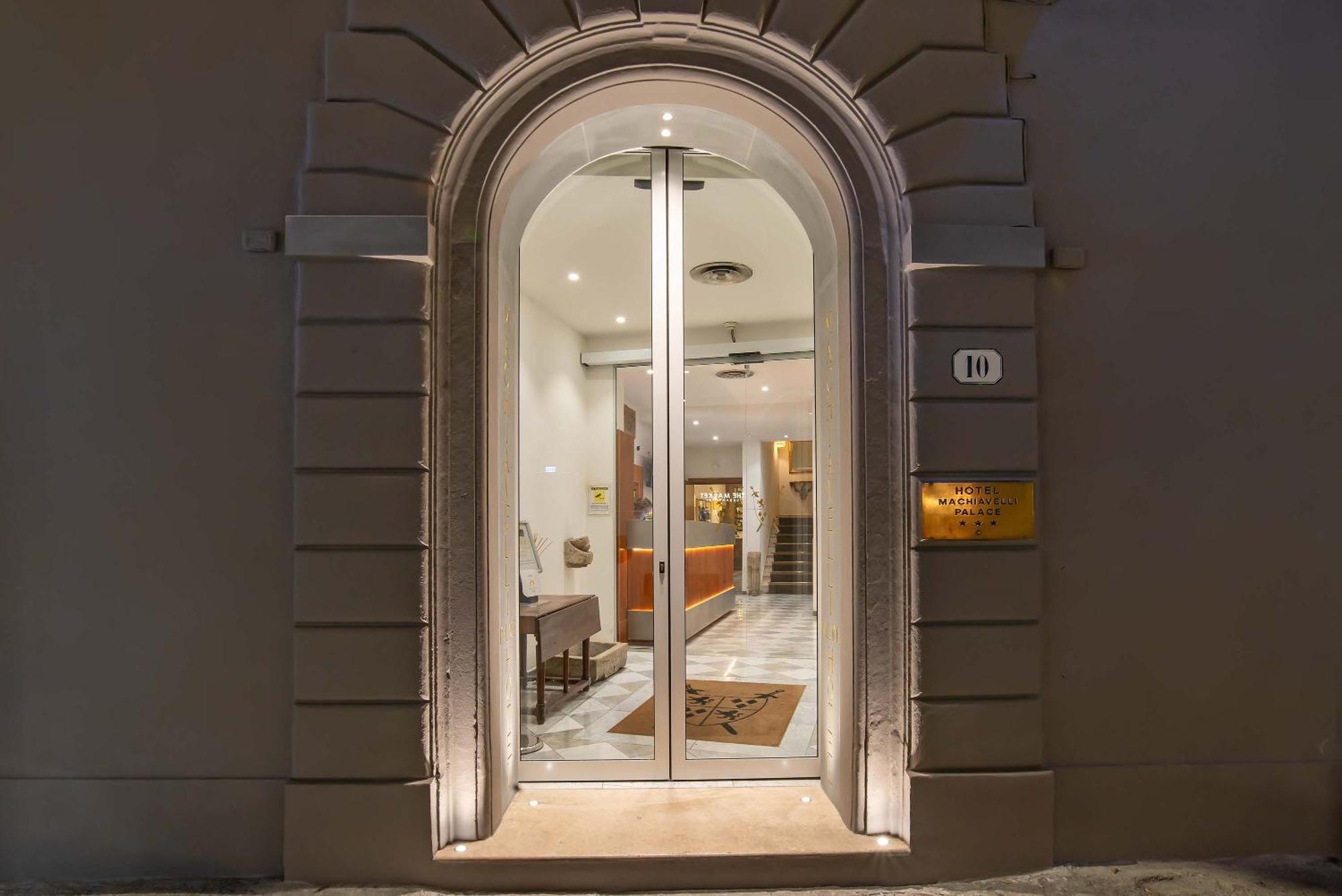 Hotel Machiavelli Palace 3*