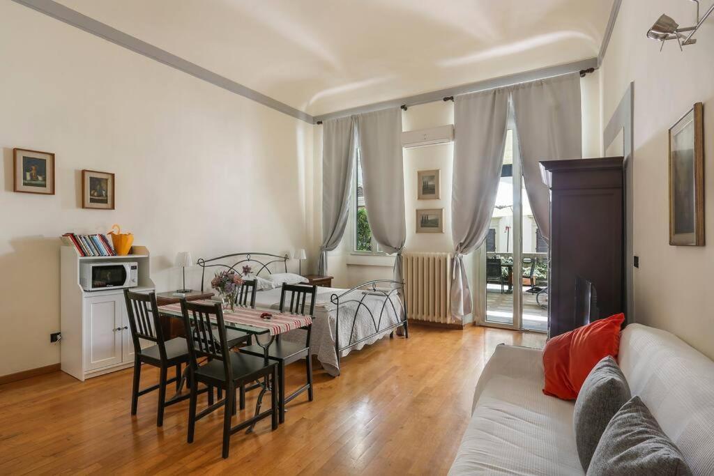 Next To The Duomo Of Florence, Lorenzo, With Private Terrace Appartamento Firenze
