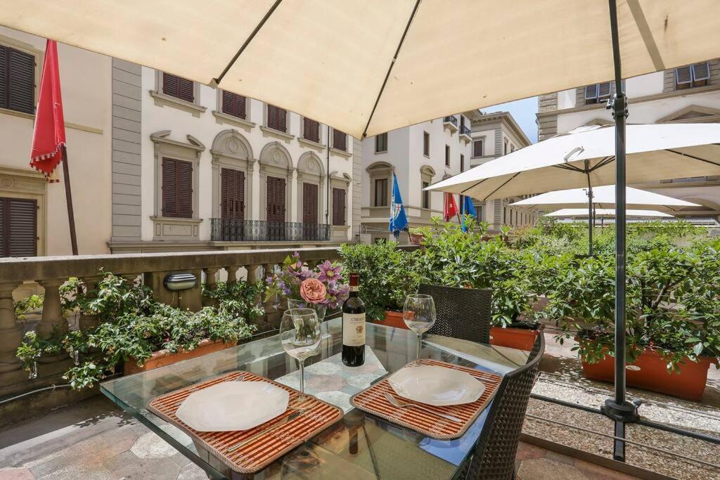 Appartamento Next To The Duomo Of Florence, Lorenzo, With Private Terrace *