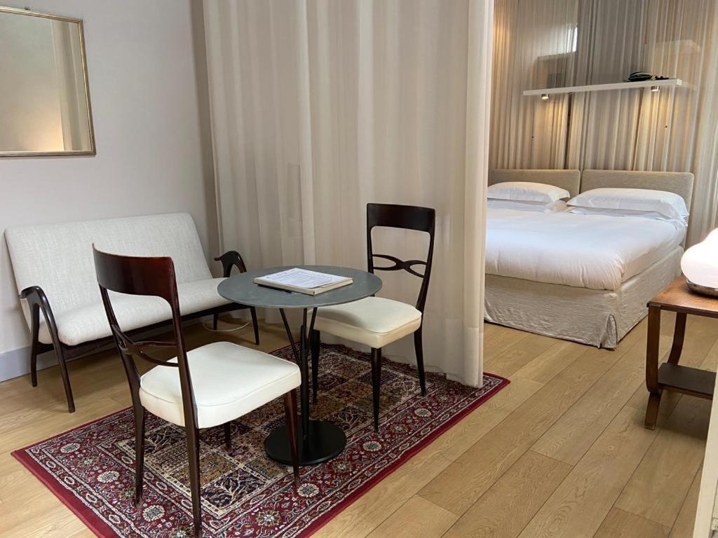 Riva Lofts Aparthotel