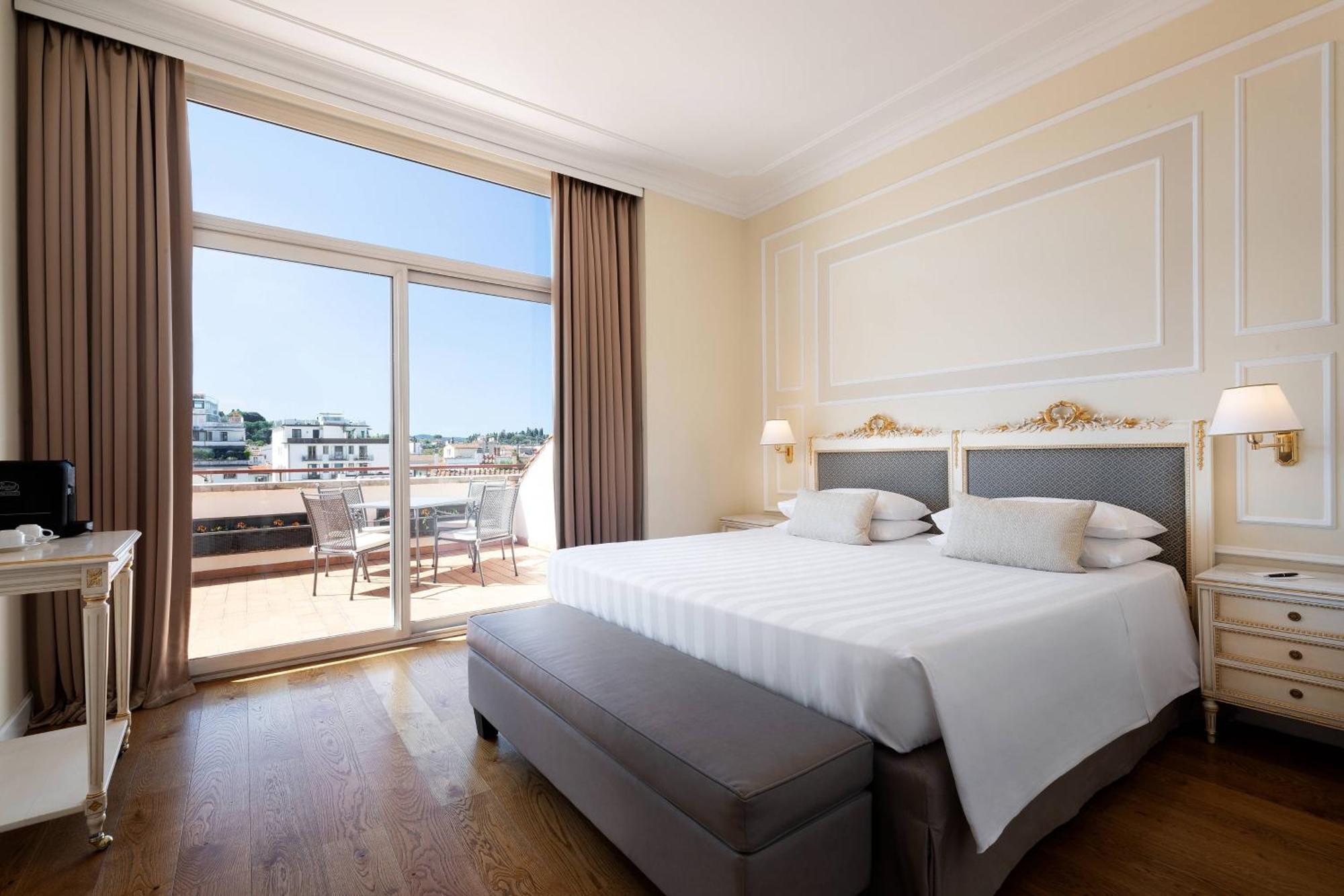 Sina Medici, Autograph Collection Hotel 5*