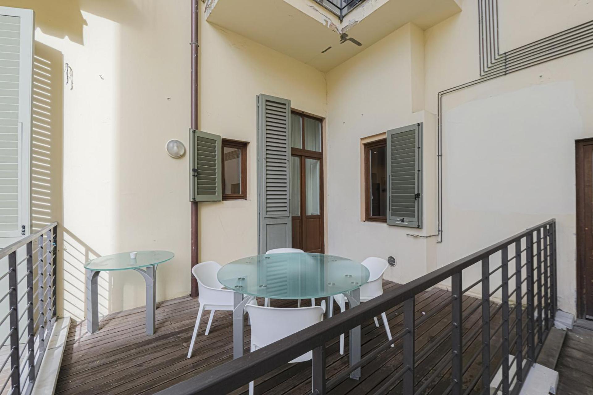 Luxury In The Heart Of Out Of Ztl Apartamento Florença