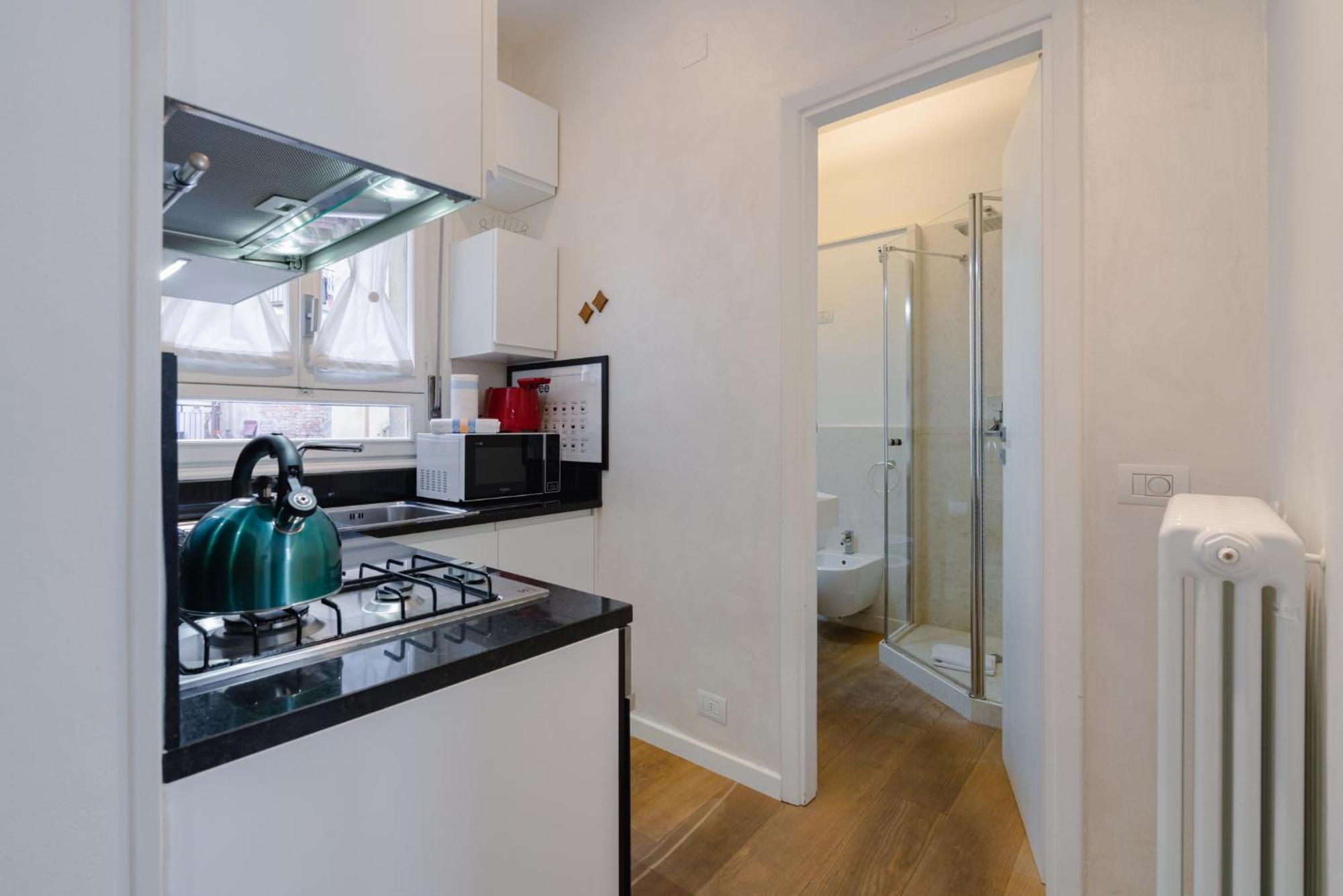 Deborah's Nest Firenze