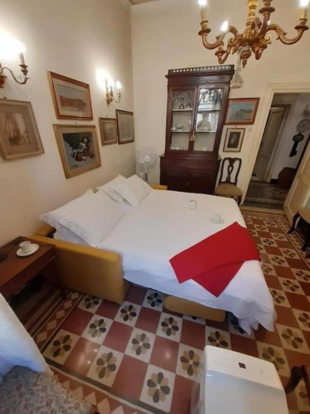Antiques Lover's Flat, * Firenze