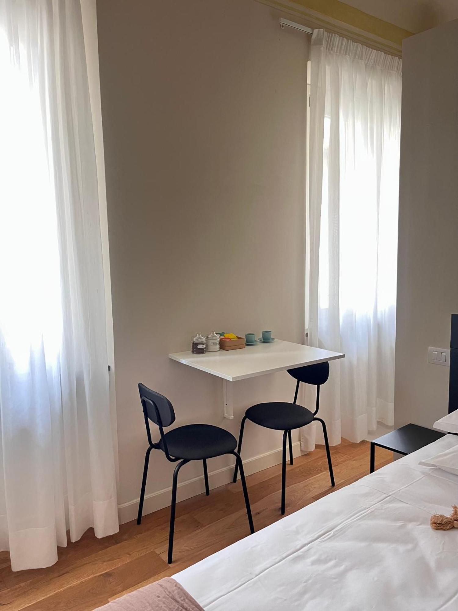 Stop&sleep Con Bagno Privato E Cucinotto A 5 Min Dagli Uffizi *