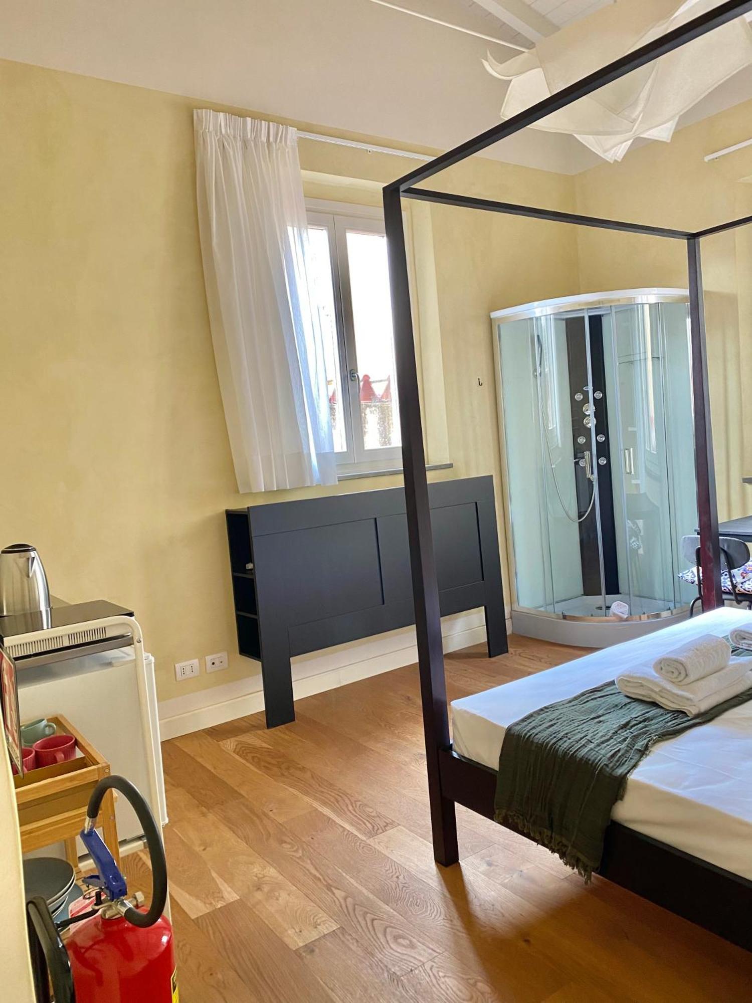 Stop&sleep Con Bagno Privato E Cucinotto A 5 Min Dagli Uffizi * Firenze