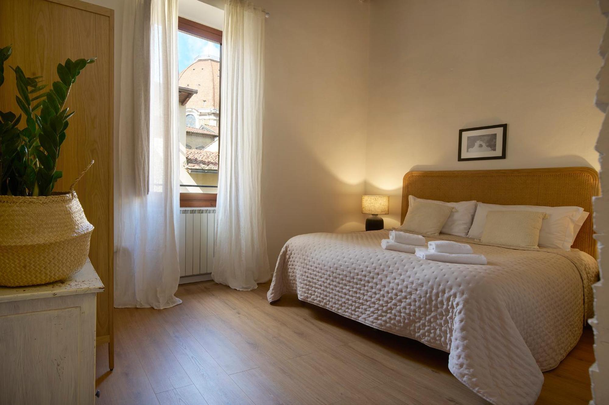 Great Apts Few Steps To The Duomo Lejlighed *