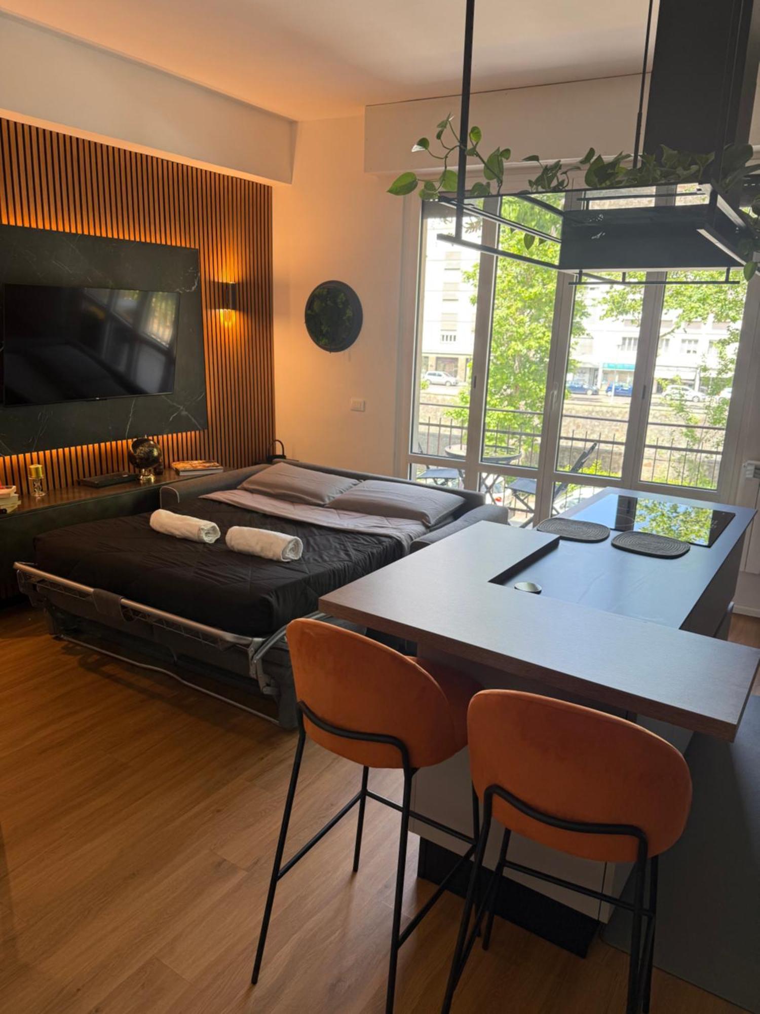 Elegant Apartment Florence