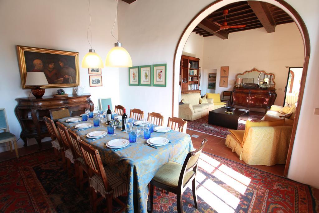 Acacia Villa *