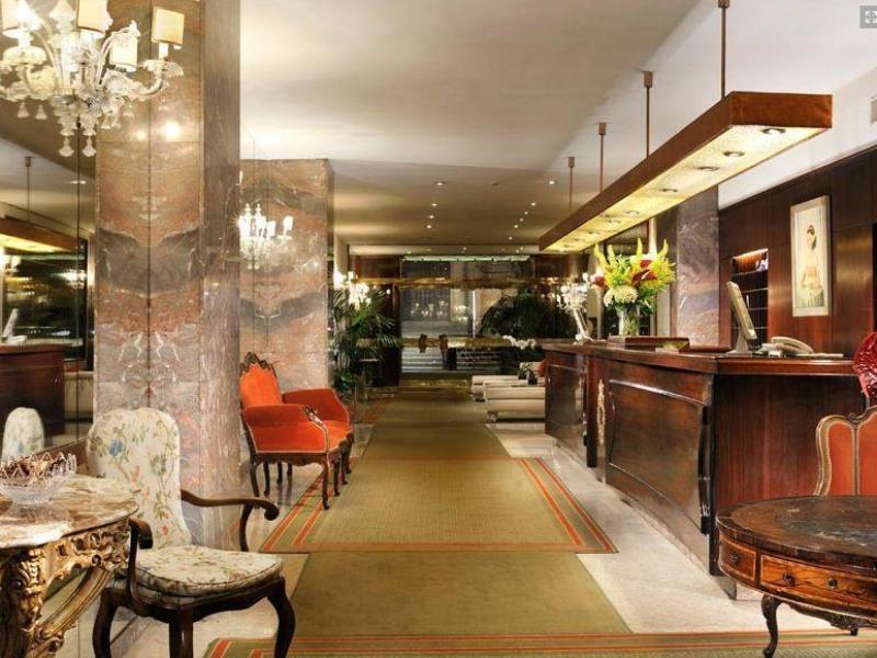De La Hotel 4*