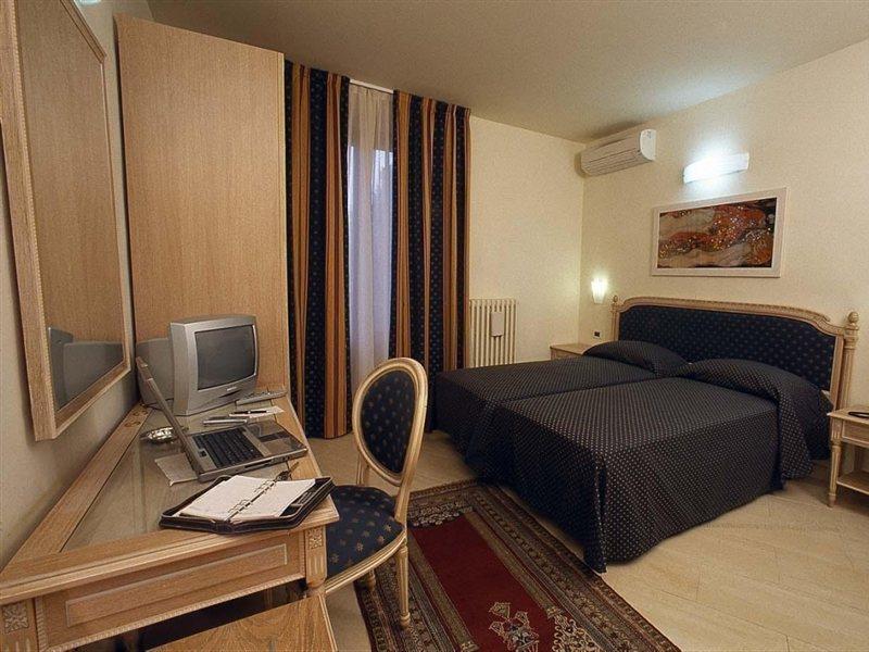 Anna's Hotel Florença
