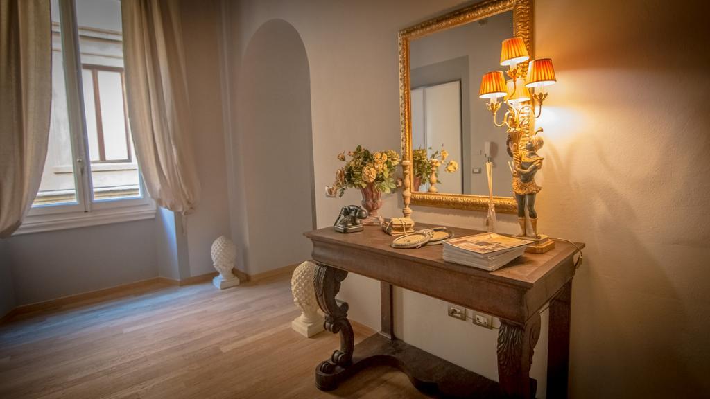 Stunning 5min Walk To Duomo Apartamento *