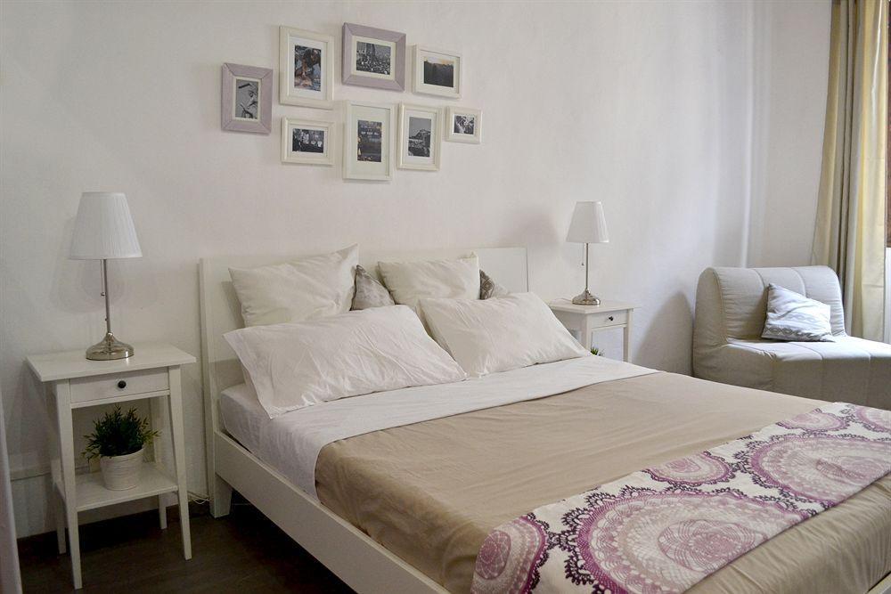 Domus 2* Florence