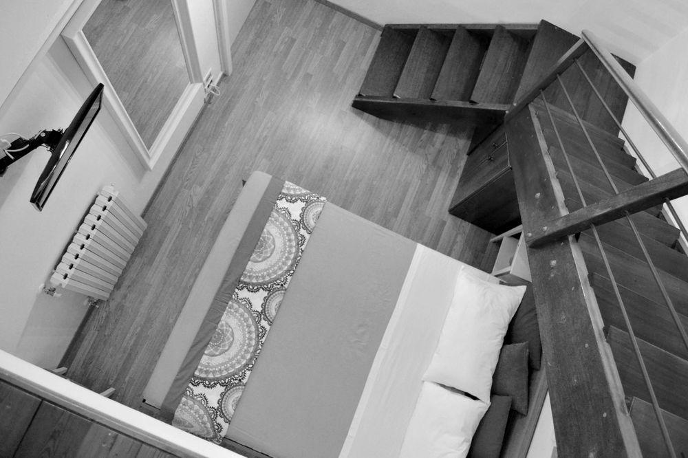 Domus 2* Florence