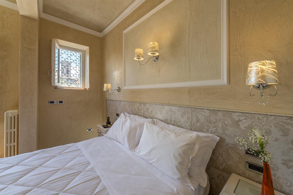 Hotel California Florence