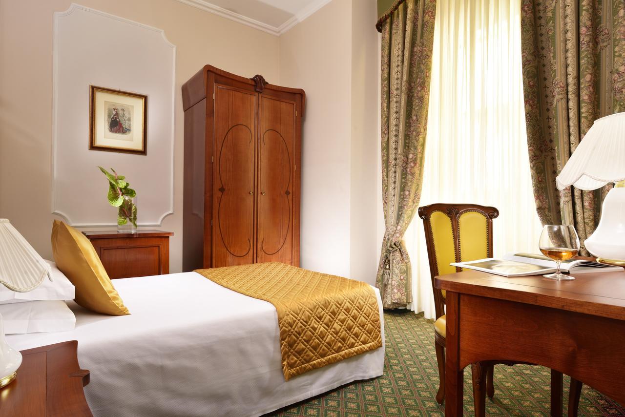 Hotel Berchielli Florence