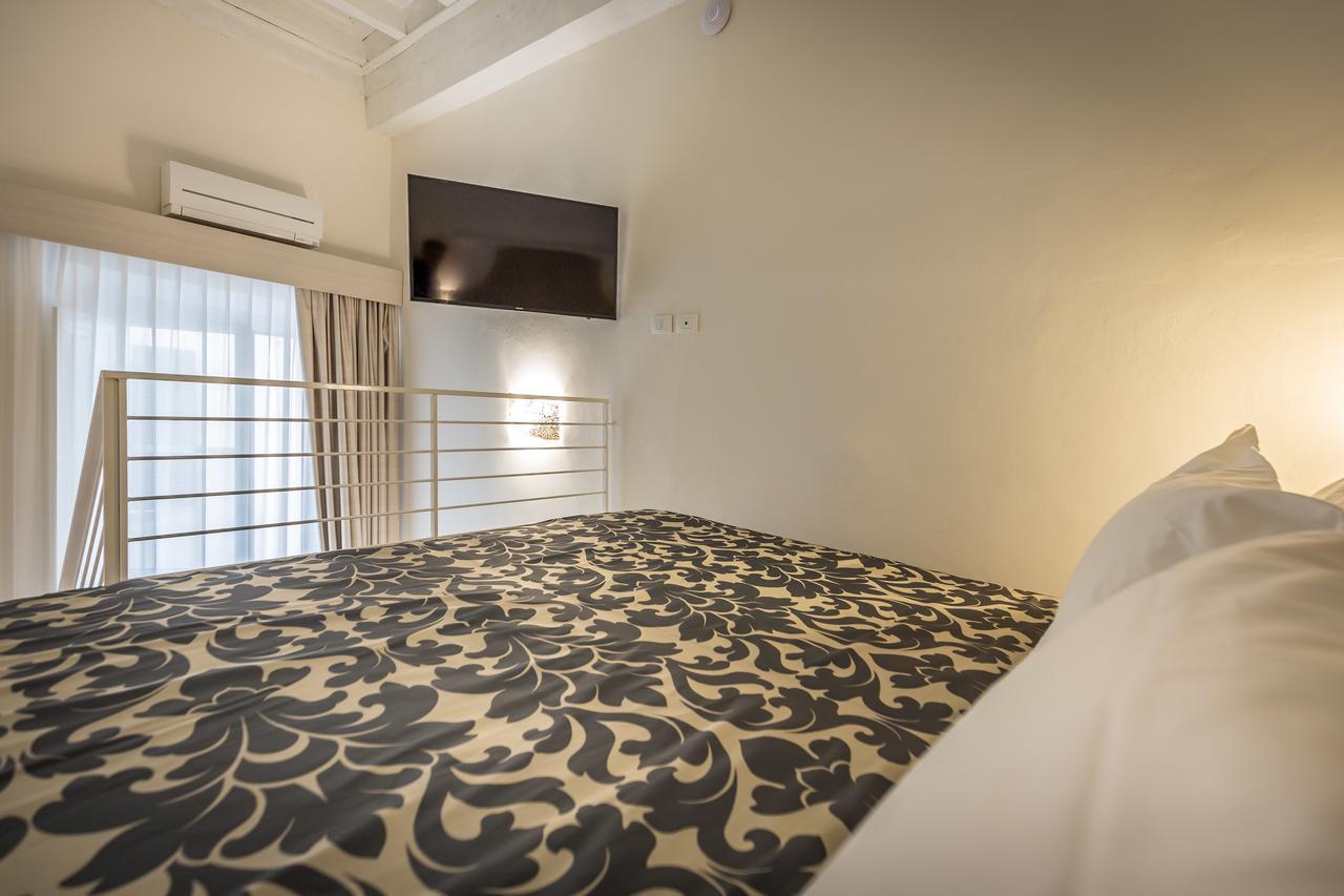 Residenza Alessandra Couette-café