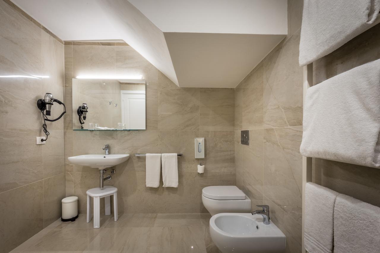 Residenza Alessandra Couette-café Florence