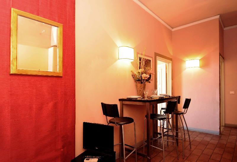 Hemeras Boutique House - Lungarno Vespucci Appartamento