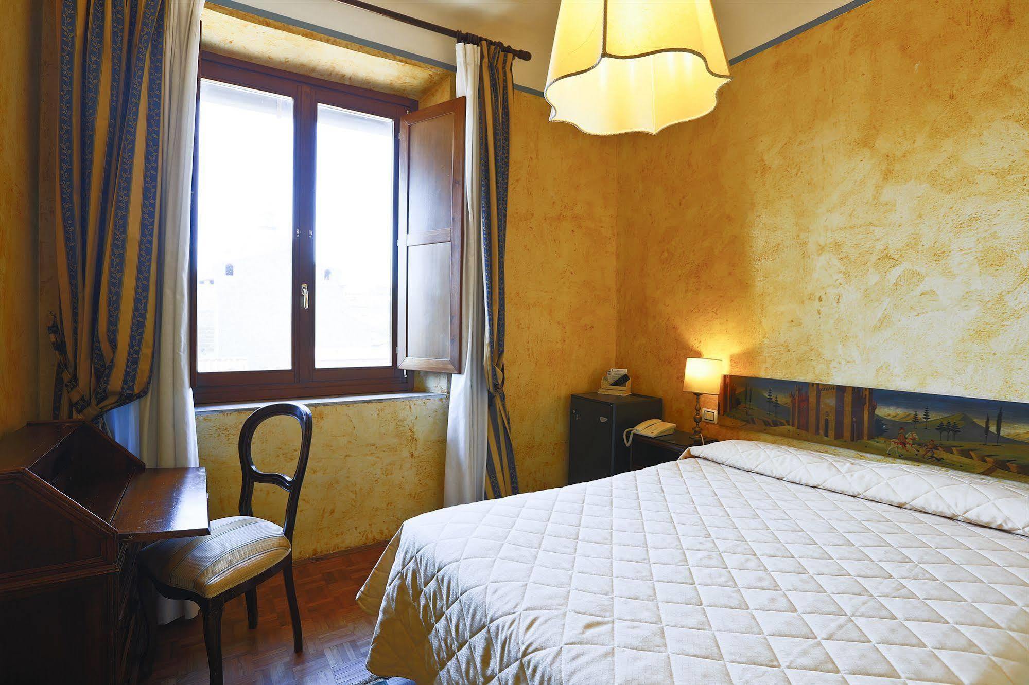 Hotel Croce Di Malta