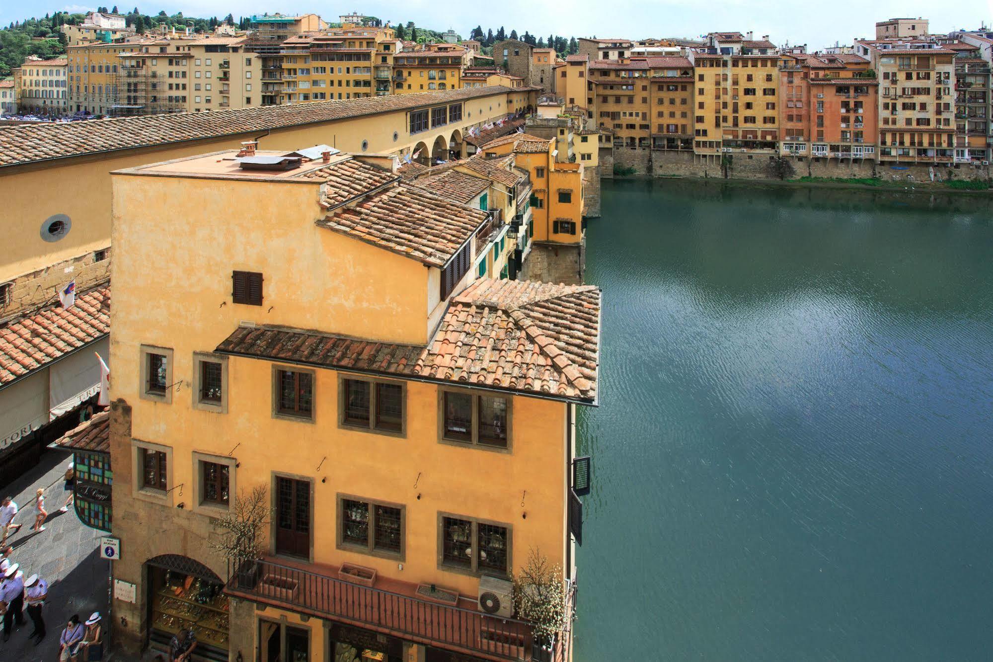 Hotel Continentale - Lungarno Collection Florence