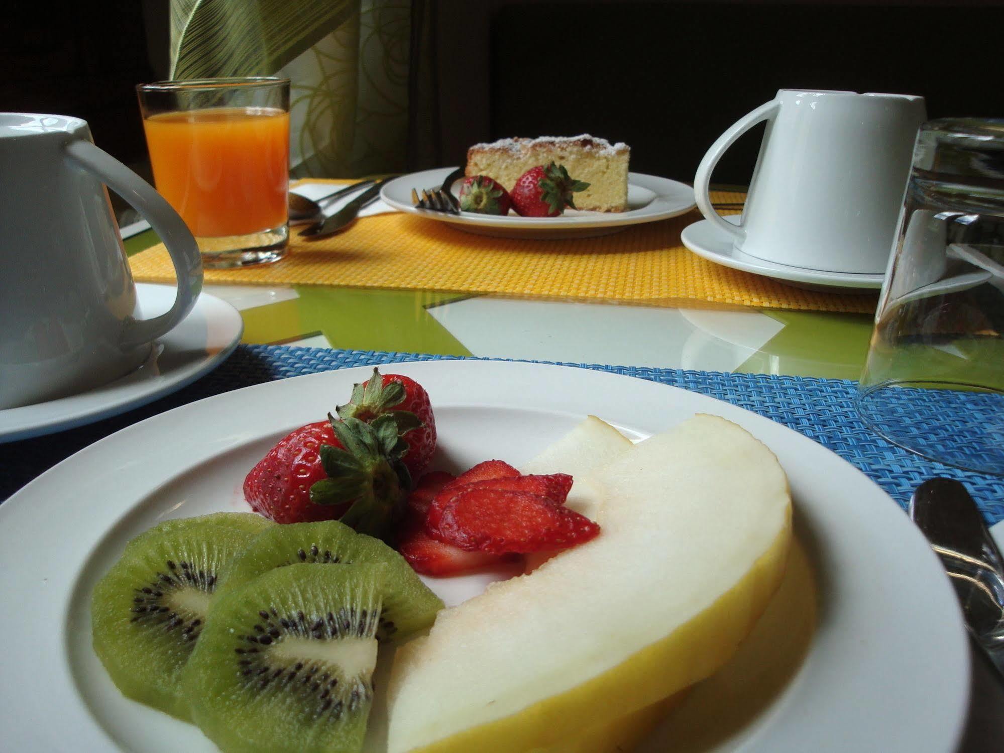 Leopoldo Couette-café 3*